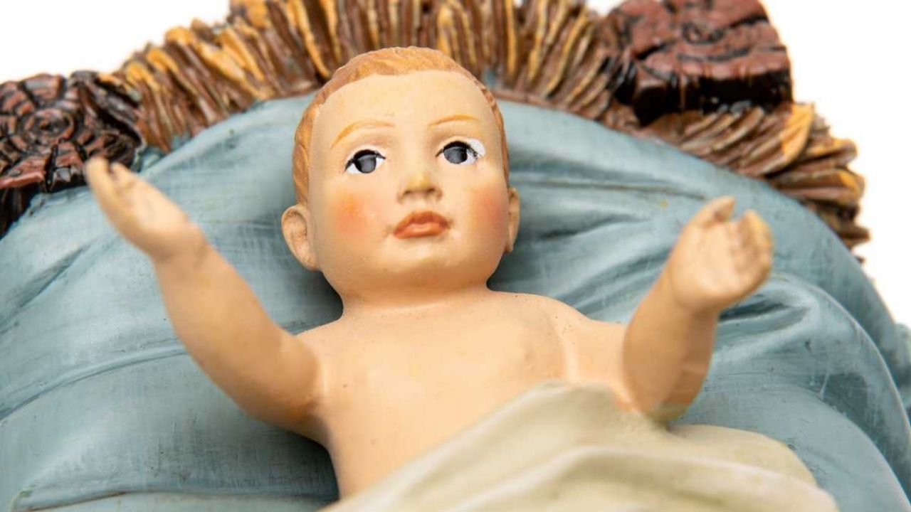 Baby Jesus, Lamb Stolen From Nativity Scene Outside Vermont Business; Police Seek Public’s Help
