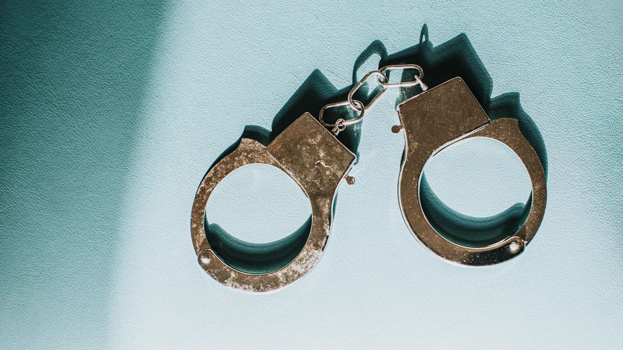 Chicago Man Faces Multiple Felony Charges After Early-Morning Robbery and Burglary Spree Across Several Neighborhoods