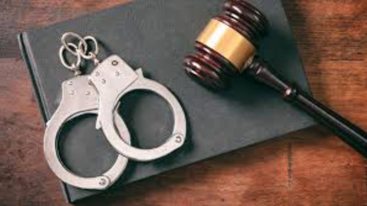 Former Postal Workers Admit Roles in $63 Million Mail Theft and Check Fraud Operation
