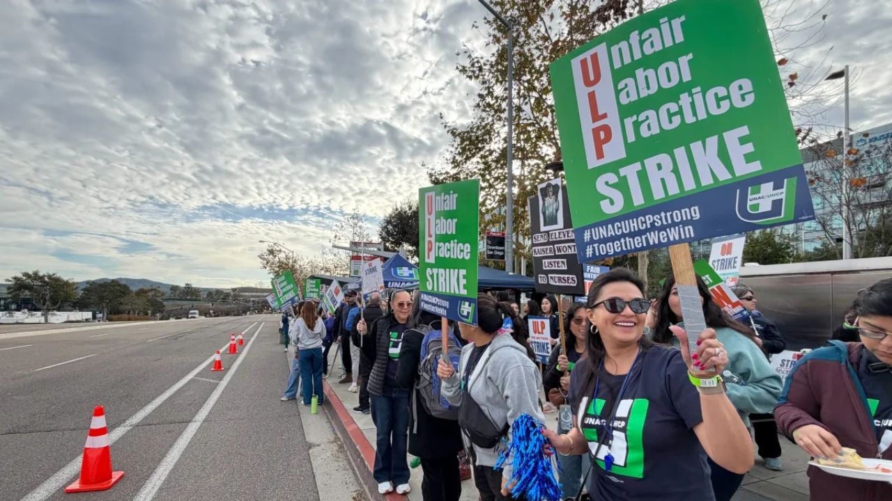 Kaiser Permanente Nurses, Health Care Workers Begin Open-Ended Strike in San Diego Over Staffing and Contract Disputes