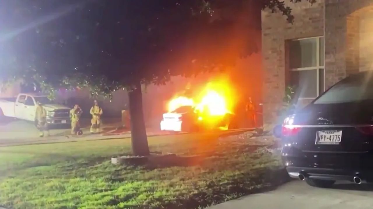 Teen Arrested, Accused of Setting Cars on Fire in South Fort Worth Neighborhoods