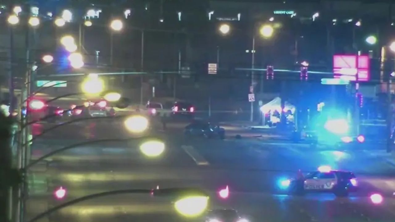 East Las Vegas Crash Shuts Down Lake Mead and Lamb Intersection, Three Hospitalized
