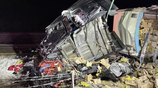 Semi Truck Carrying Press’n Seal Plastic Wrap Crashes Into Bridge Pillars on I-44 in Missouri