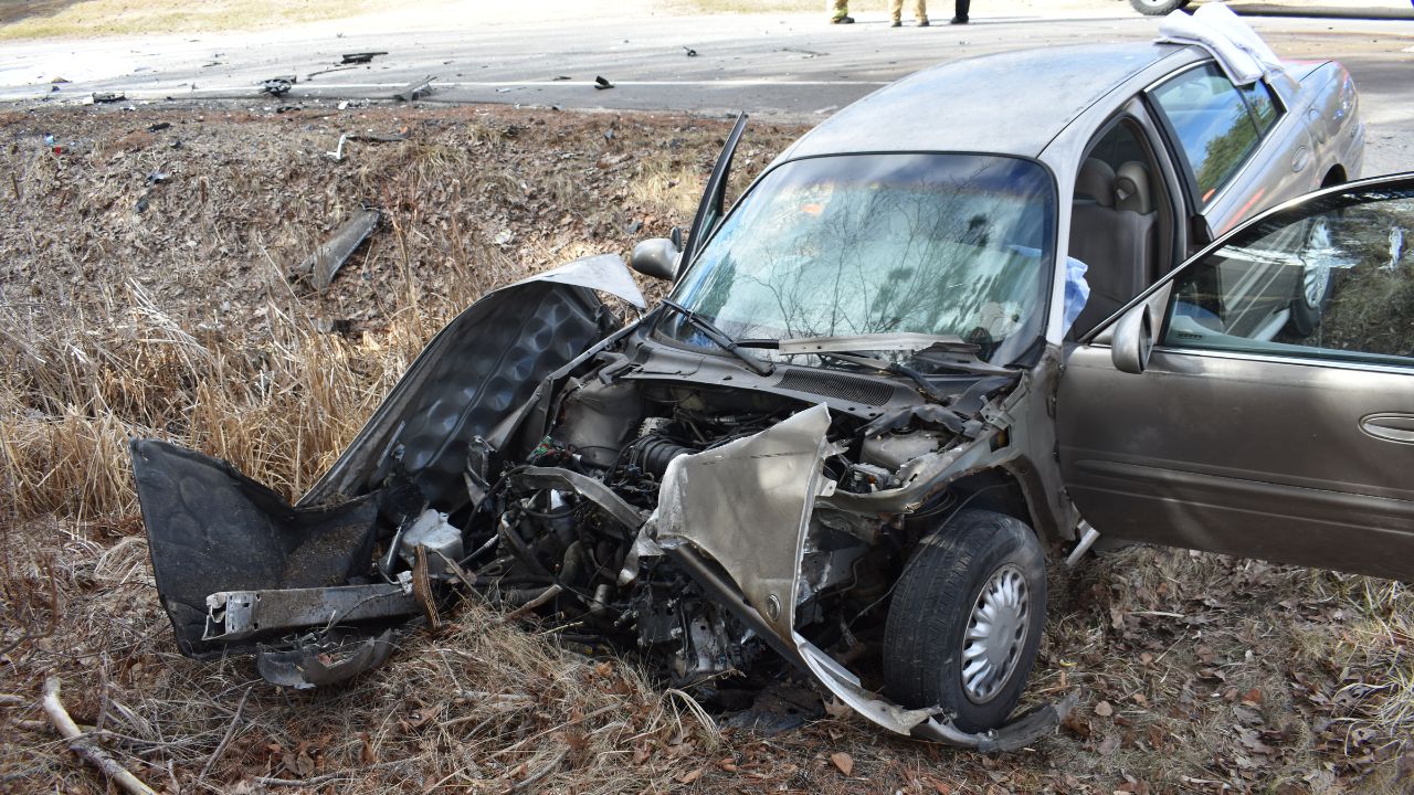 Fatal Three-Vehicle Crash in Gladwin County Claims Life of Beaverton Man