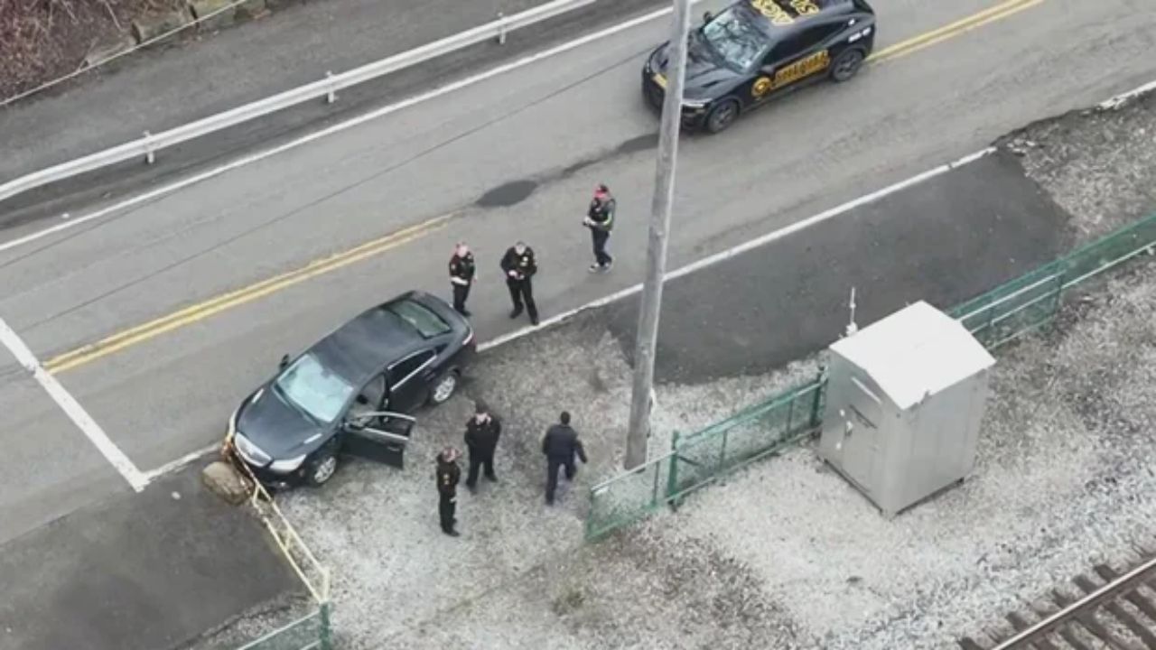 Gun Theft Suspect Sparks Wild Pittsburgh Chase — Crashes, Jumps Into River in Dramatic Escape Attempt