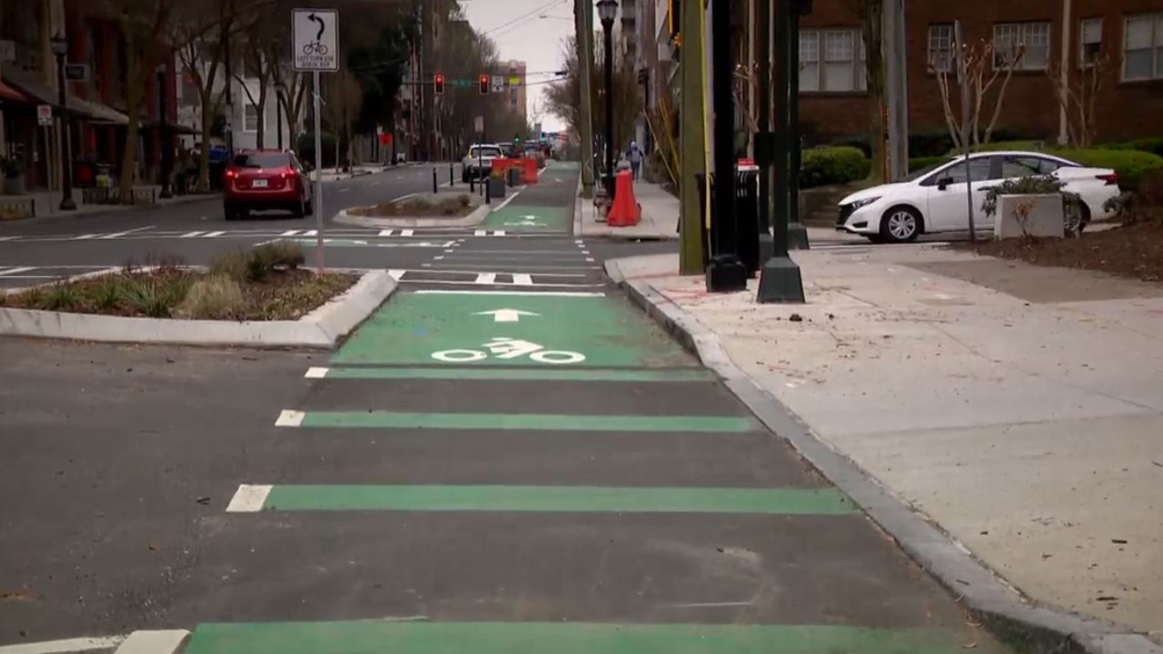 New Juniper Street Bikeway Opens in Midtown Atlanta — A Major Upgrade for Cyclists and Pedestrians