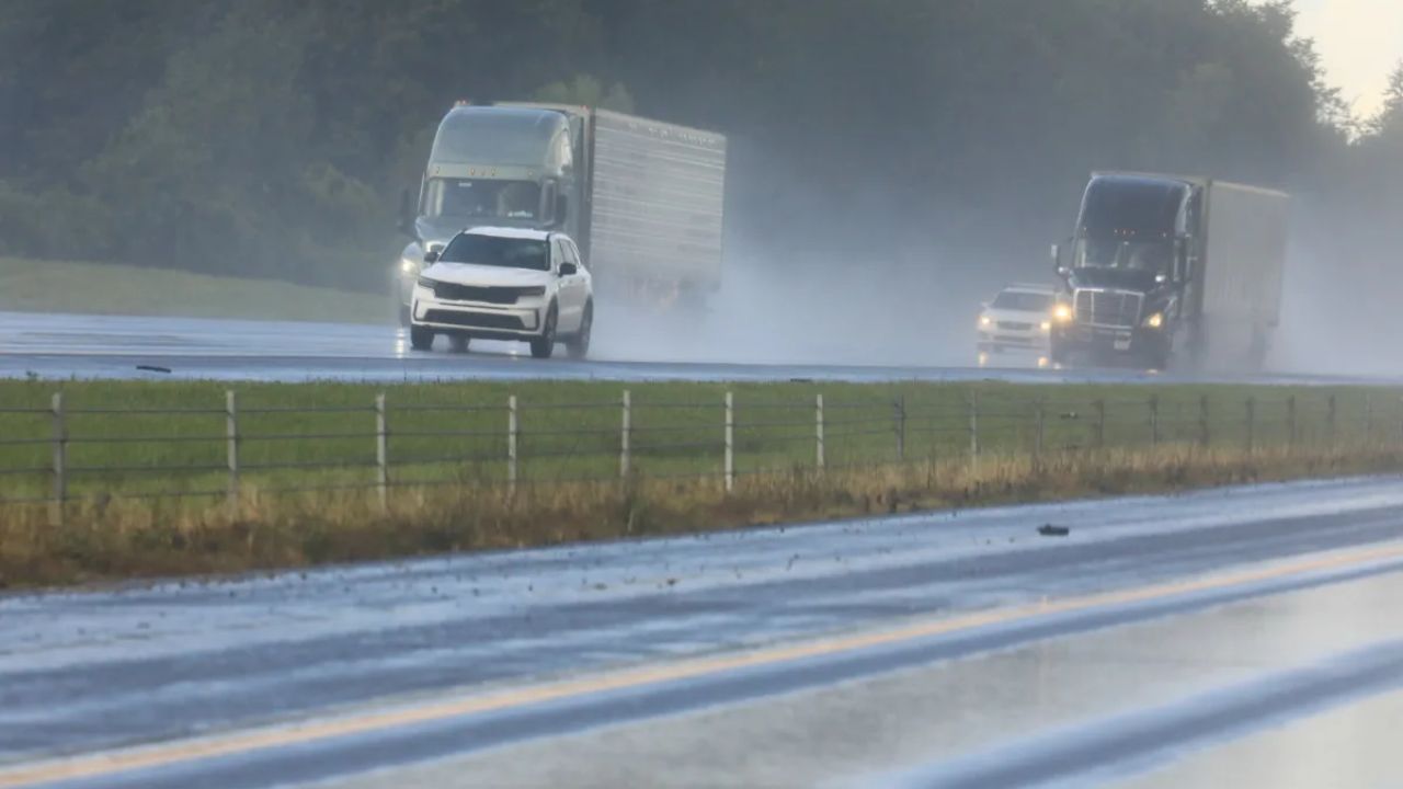 Springfield Illinois Weather Alert: Severe Storms, 60 MPH Winds & Hail Threat This Tuesday