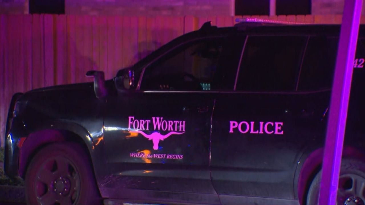 Suspect Killed After Alleged Hit-and-Run Sparks Brief Police Chase in Fort Worth