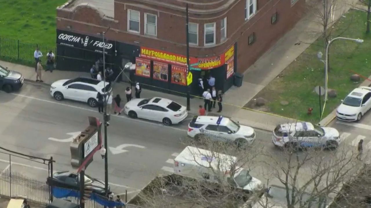 3 Dead, 1 Critically Injured in Broad-Daylight Shooting in West Garfield Park