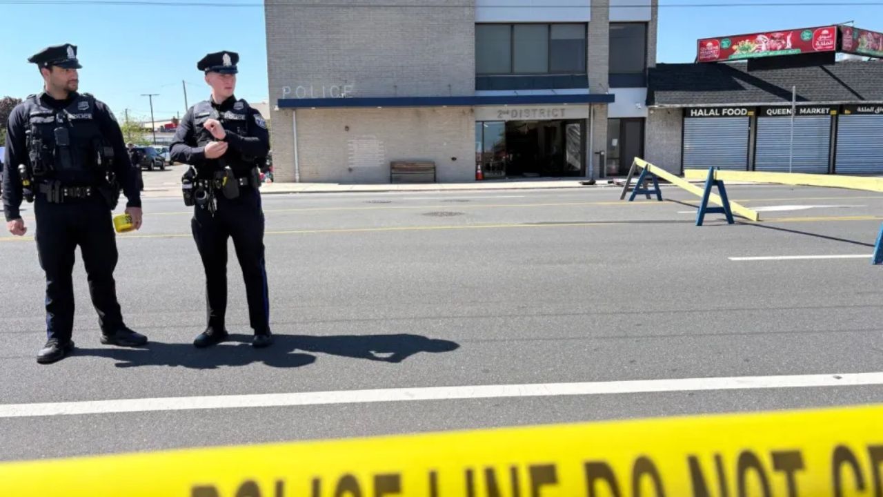 Car Crashes Into Police Station Lobby, 5 Injured in Deliberate Act
