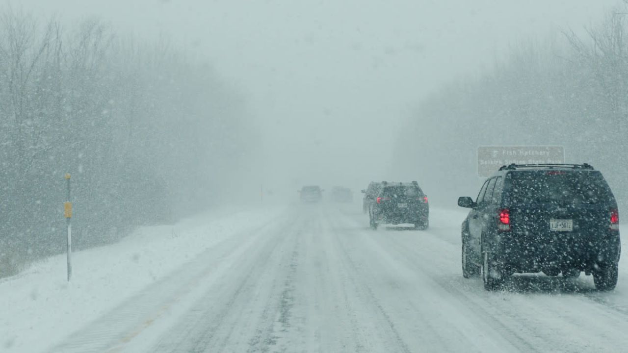 Gaylord Weather Alert: Icy Mix, Fog and Flash Freeze Risk as Temps Hover Near 32°F