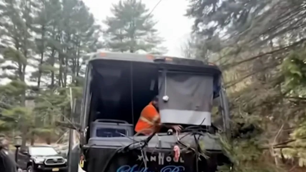 Lake George, New York: Bronx High School Students Injured After Bus Crash During Trip