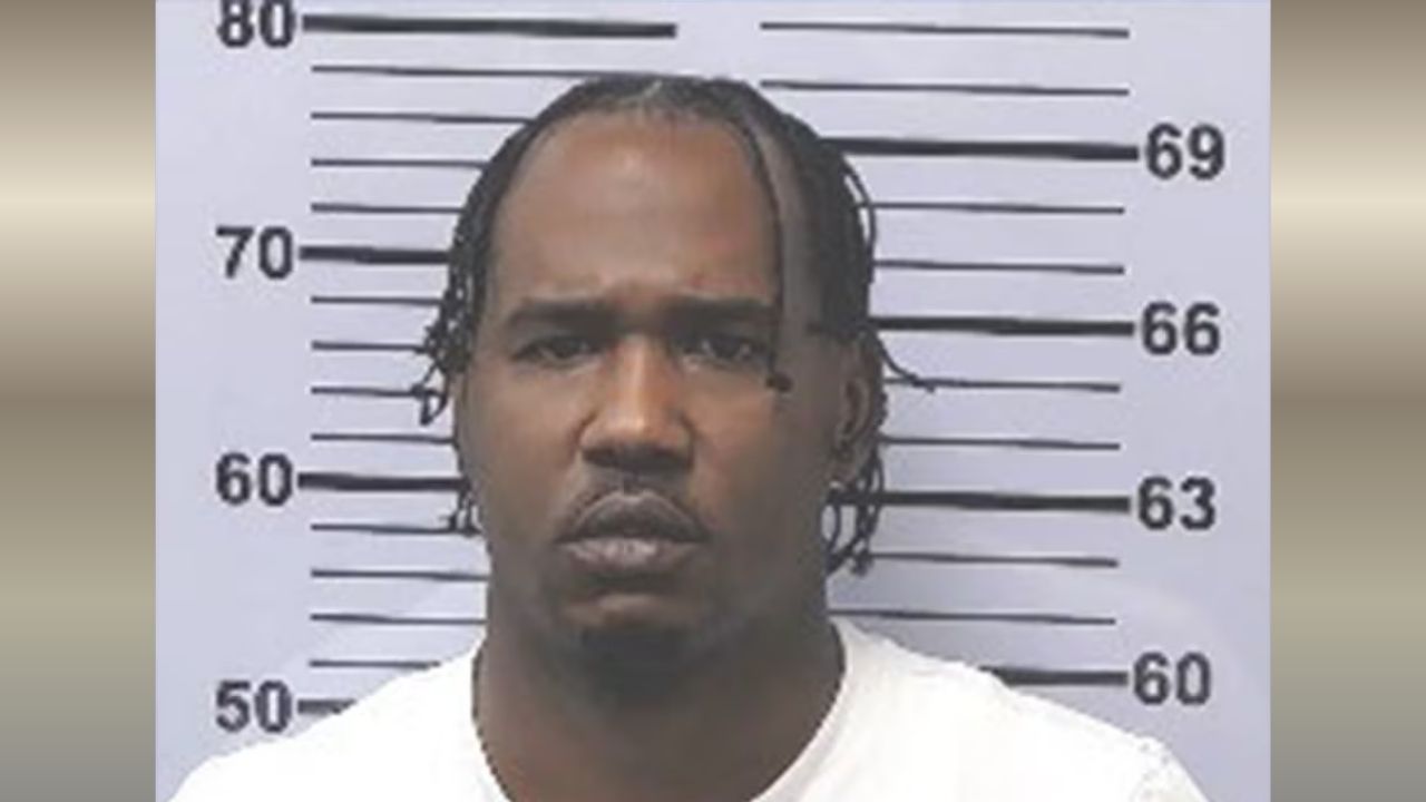 Man Arrested After Major Drug Bust in Multiple Mobile Locations, Police Say