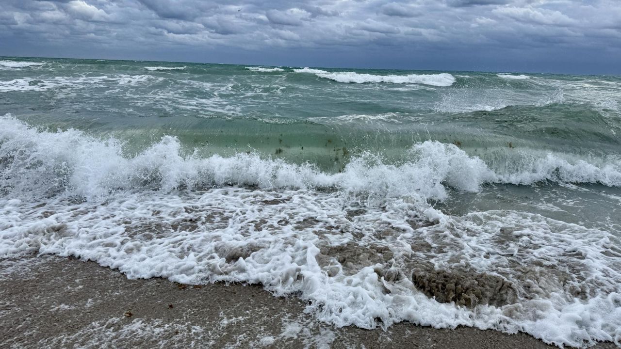 Miami Weather Alert: Hidden Beach Danger as Rip Currents Threaten Swimmers Through Tuesday Evening