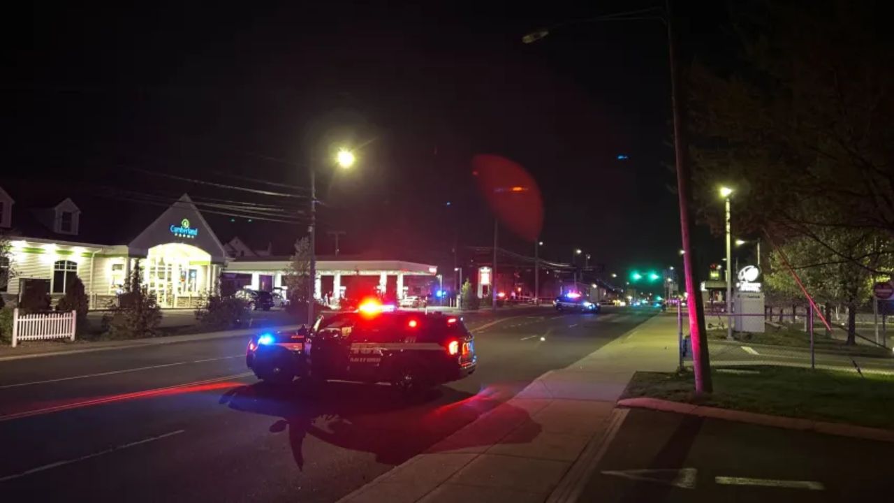 Moped Crash at Busy Intersection Sends One Person to Hospital