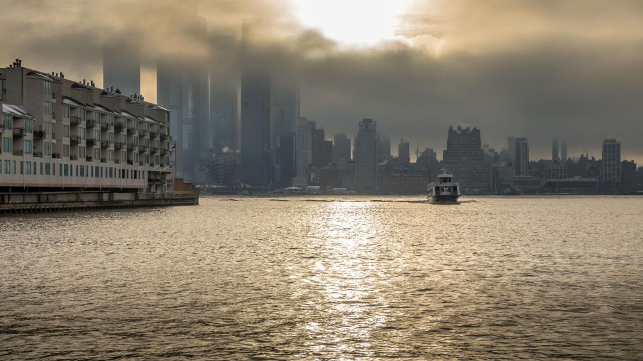 New York City Weather Alert: Warm Surge to 83°F with Rain Risk Building by Midweek
