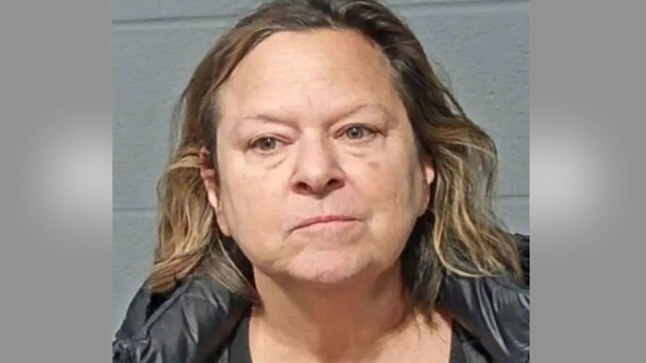 Preschool Teacher Accused of Dragging Child Across Classroom, Leaving Him Alone in Hallway