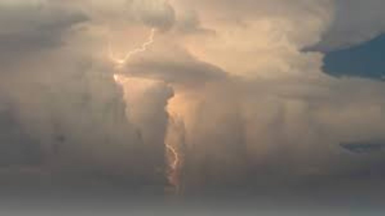 Severe Storm Alert: Damaging Winds, Possible Tornado Risk in Southeast Michigan Tuesday Night