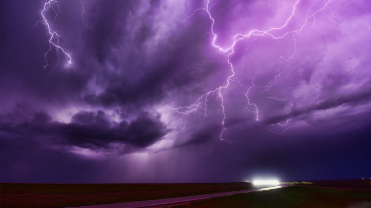 Severe Storms Threaten Easter Weekend Plans Across U.S., Flooding and Strong Winds Expected