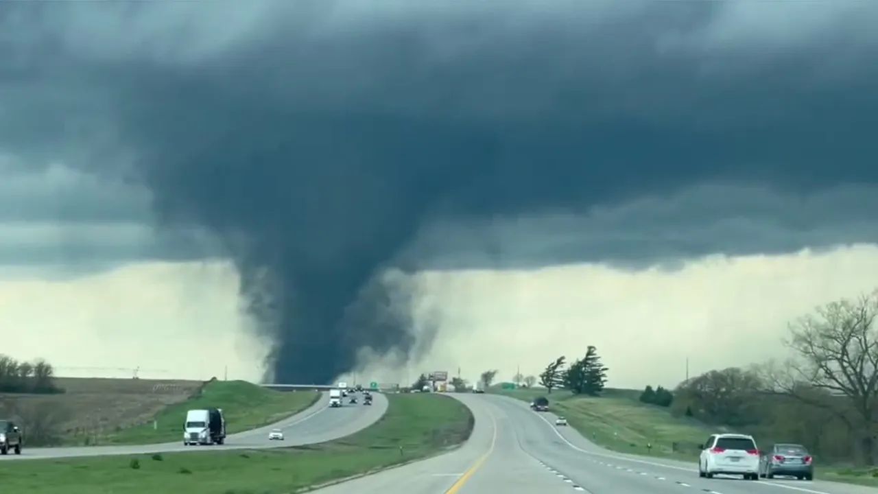 Severe Storms Threaten I-80 Corridor Sunday Evening With 65 MPH Winds and Hail Risk