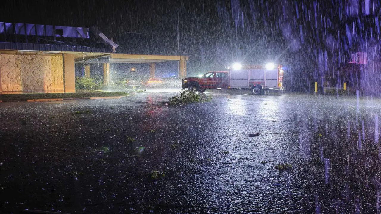 Southeast Michigan Flood Watch: Heavy Rainfall Threat Prompts Warning Through Thursday Night