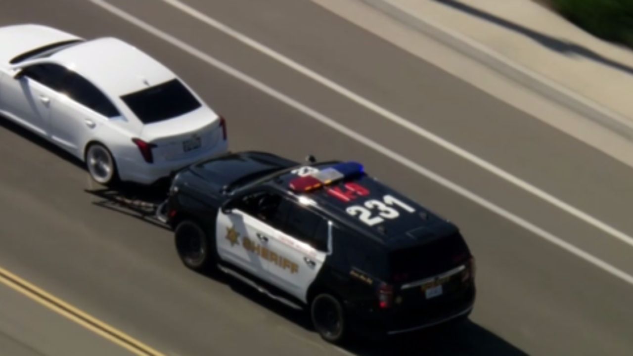 Suspect Dies After Pursuit Crash in Riverside County Following Grappler Deployment