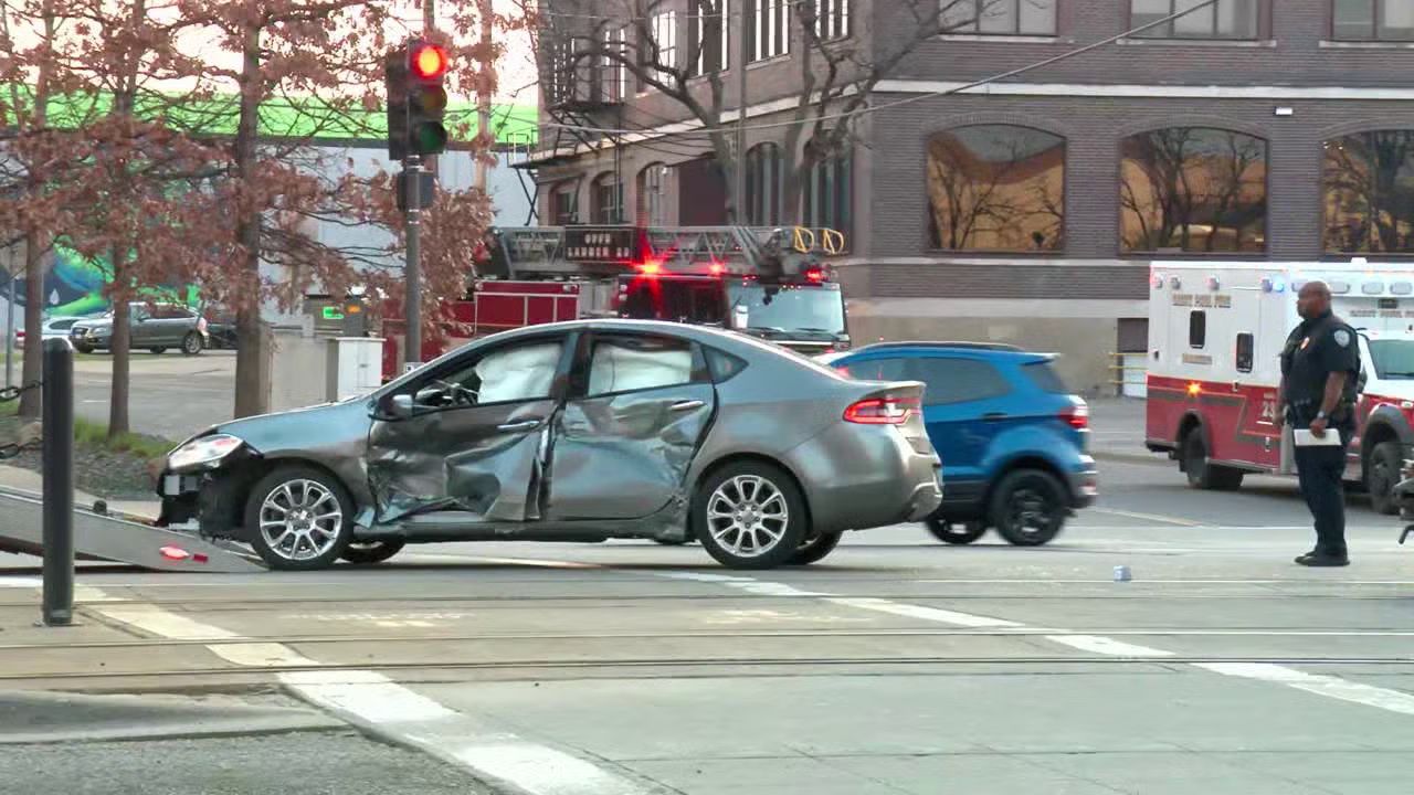 Teen Driver Distracted by Phone in BMW Crash Kills Grandmother, Injures Pregnant Woman