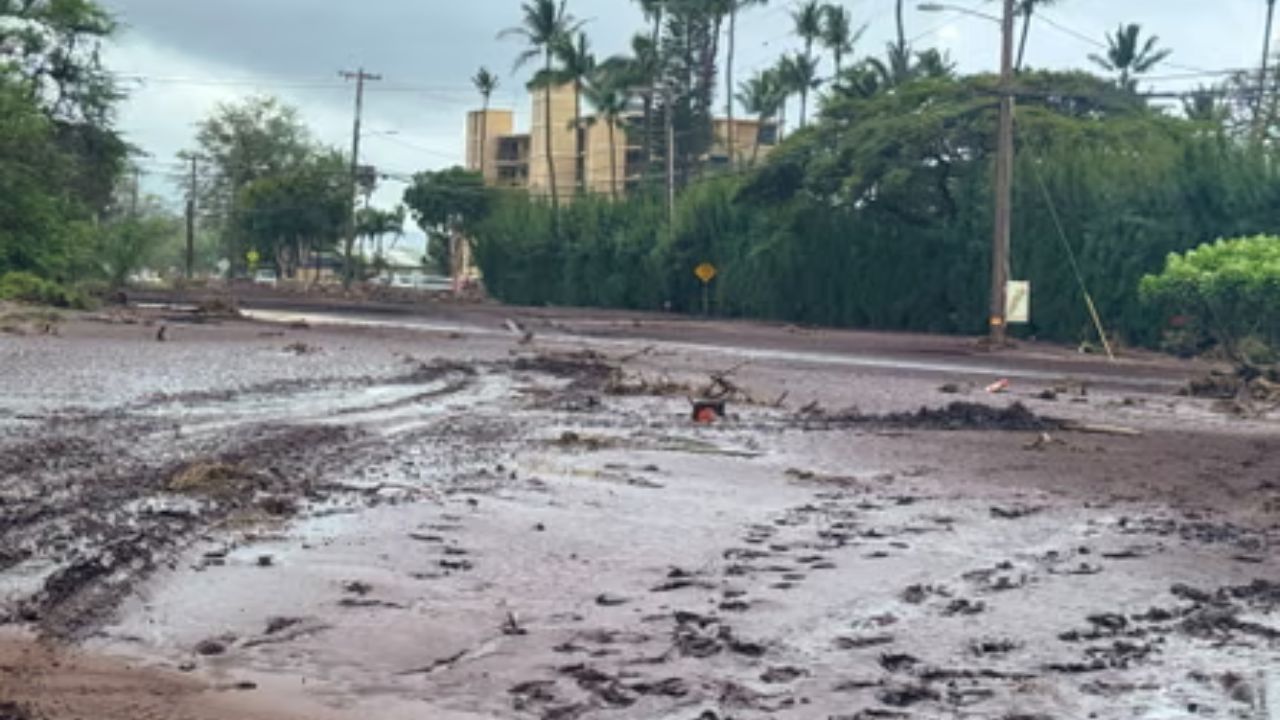 Third Storm in Three Weeks Threatens Hawaii With Flooding and Mudslides