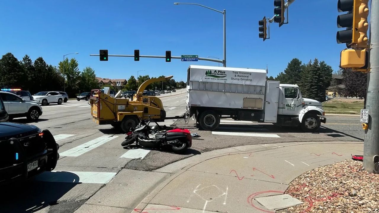 A truck made an illegal turn — now two motorcycle riders are fighting for their lives in Aurora