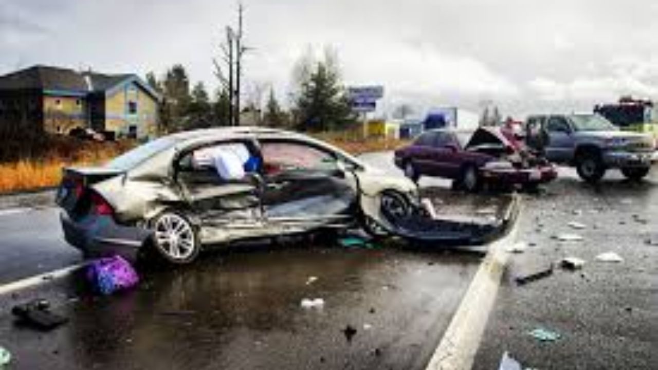 Driver Ran a Stop Sign After Exiting I-5 — Now a Winlock Woman Is in the Hospital