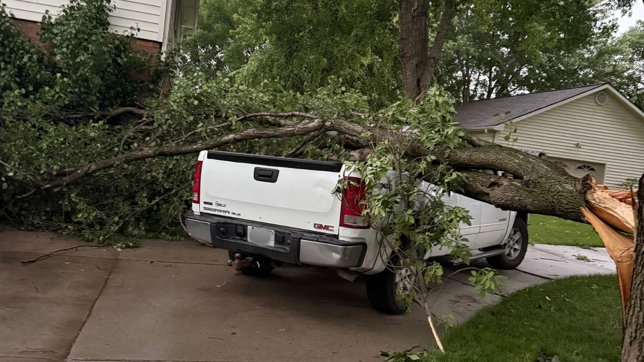 Lincoln, Nebraska Weather Alert: Overnight Frost Could Damage Plants and Create Slick Roads Early Friday