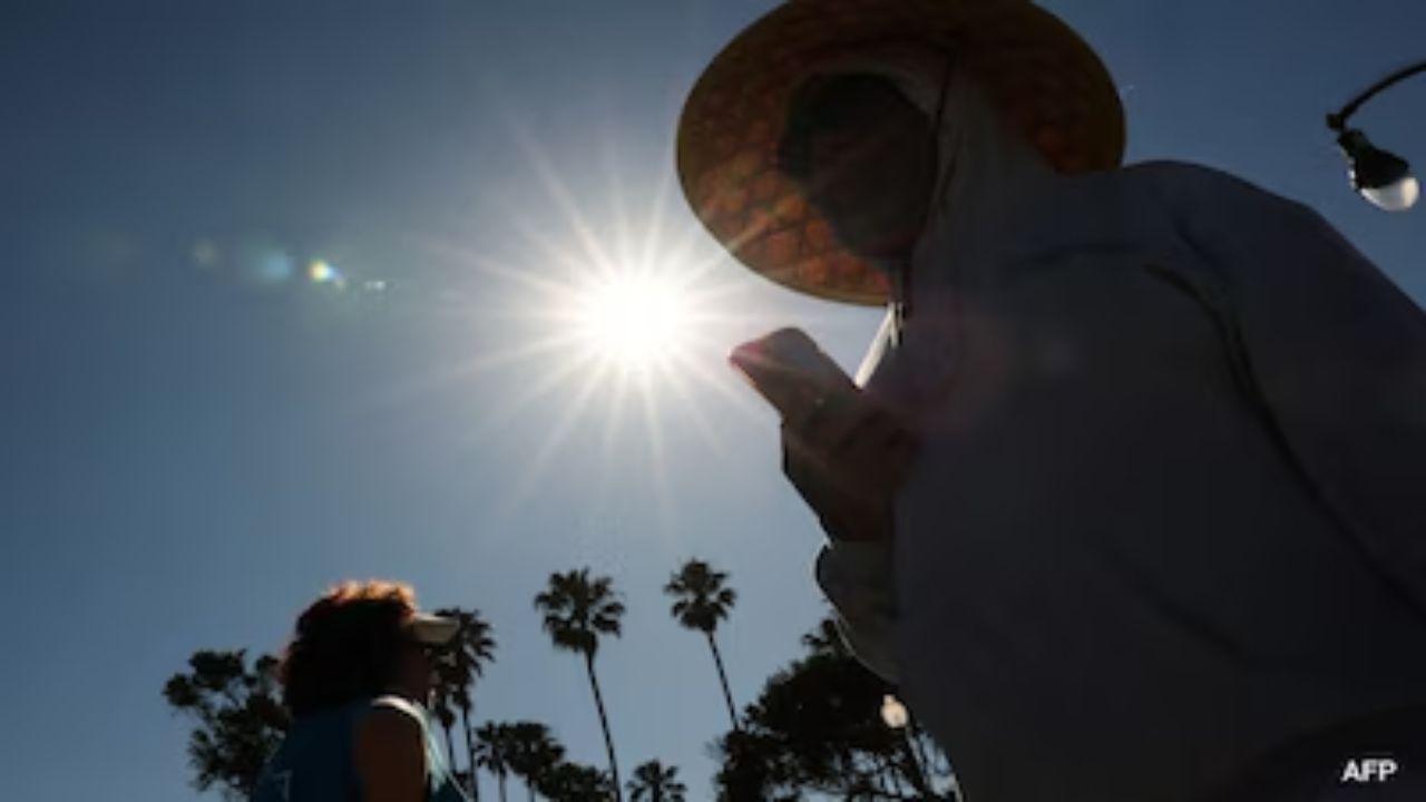 May heat wave is shattering records across the East — and it feels nothing like spring