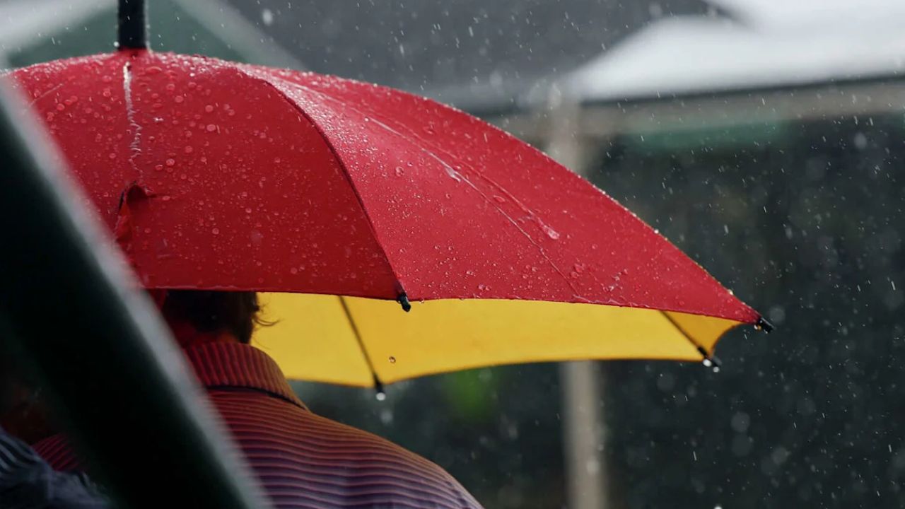 Rain, Humidity and Possible Thunderstorms Could Crash Mother’s Day Celebrations Across North Texas