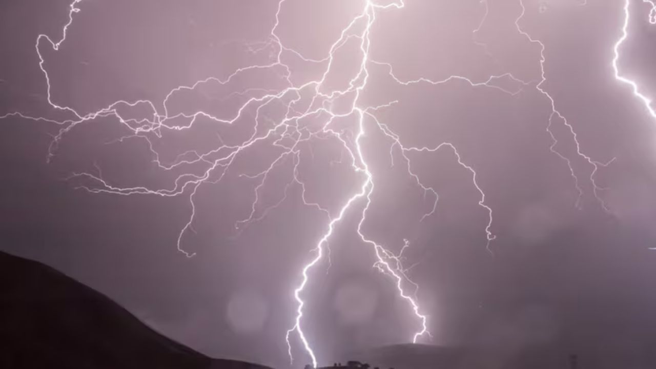 Storm Alert: Thunderstorms Could Snarl I-10 Travel in Lake Charles This Afternoon