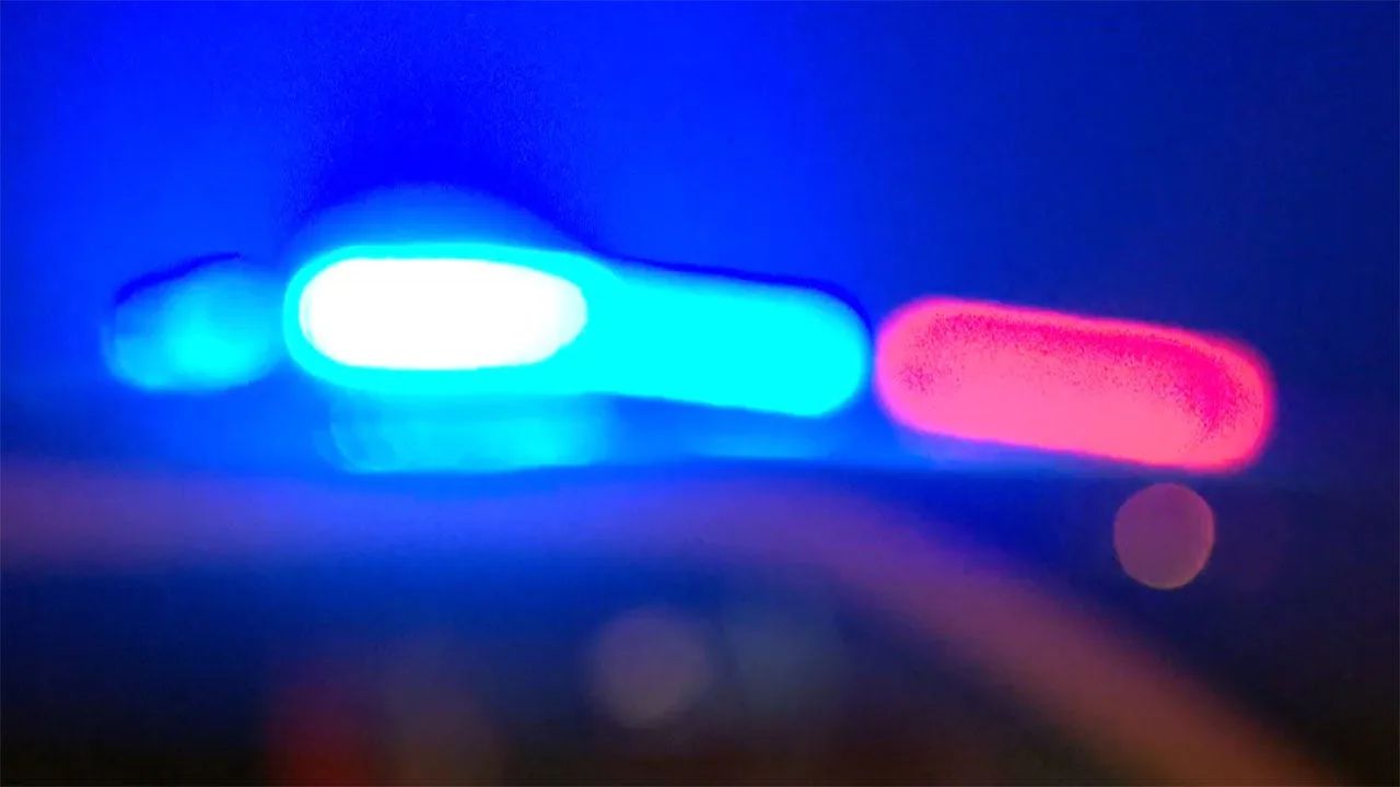 Teen stabbed at Joliet apartment complex, juvenile detained as police investigate