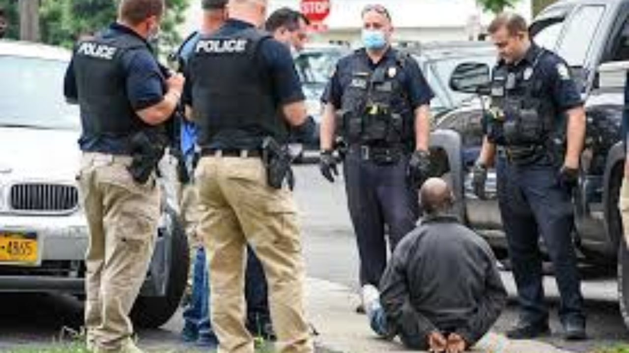 Woman robbed at gunpoint in Amherst parking lot — police say more vehicles may have been targeted